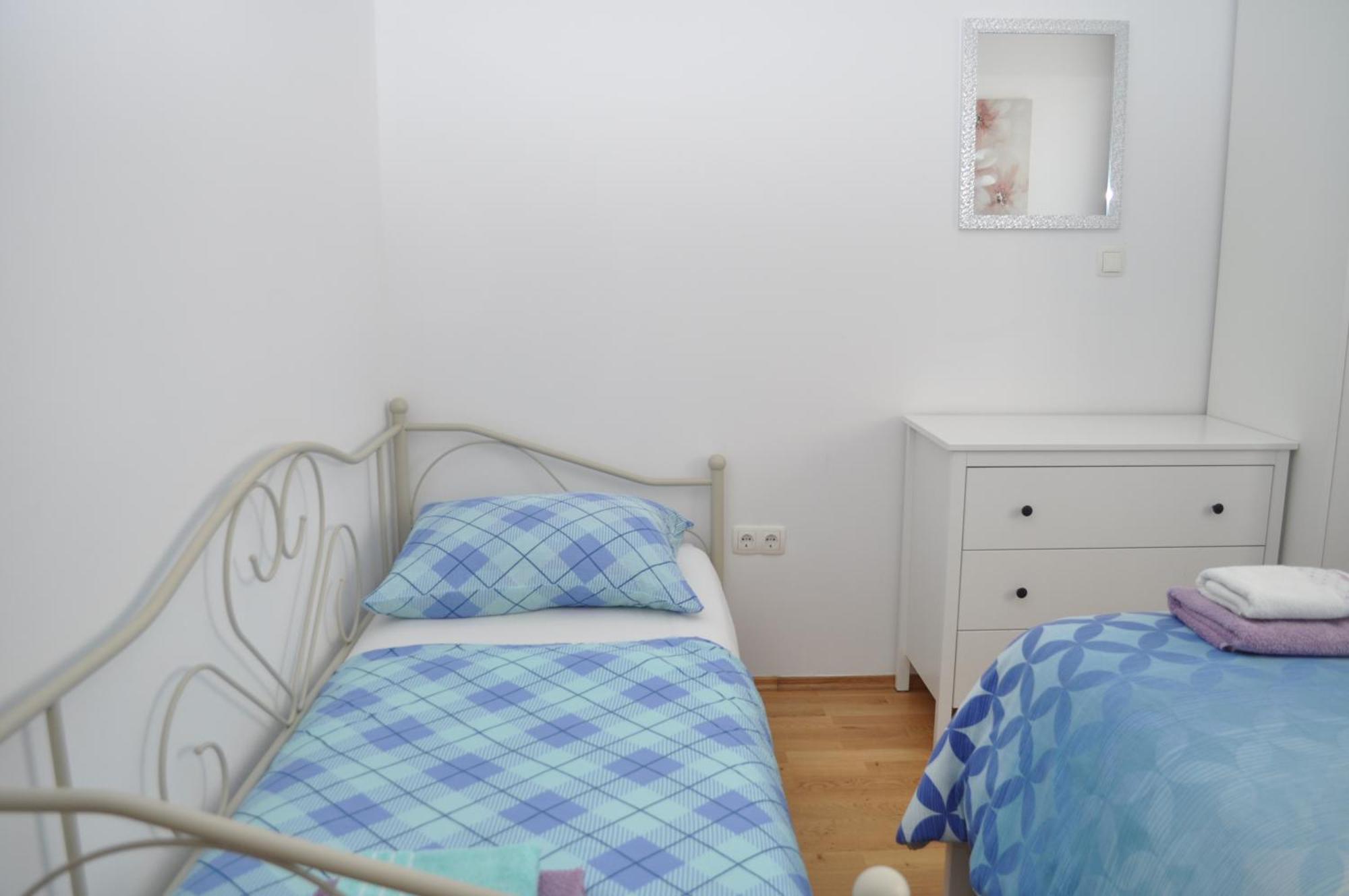 מאקרסקה Apartment Kristijan מראה חיצוני תמונה