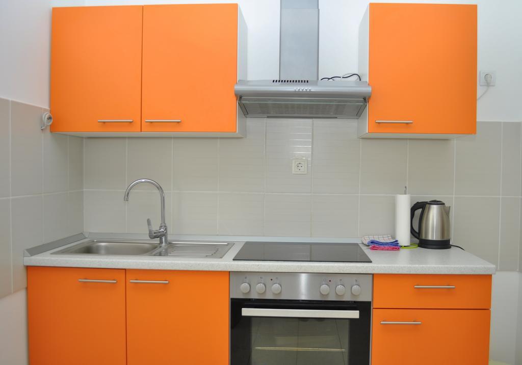 מאקרסקה Apartment Kristijan מראה חיצוני תמונה